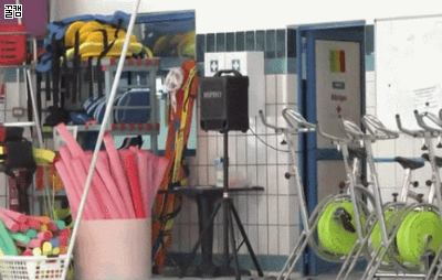 2949071759_pzBPo4KW_a72a721c42389da50db8f7e7edc993b052d9411c.gif